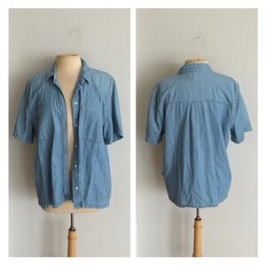 Madewell short sleeve chambray button down